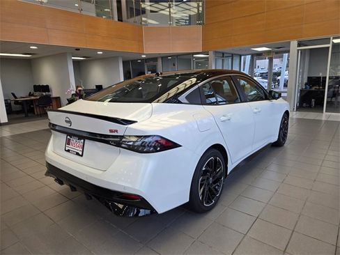 New 2026 Nissan Sentra SR image 6