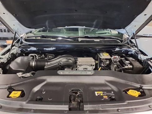 Used 2022 Jeep Wagoneer Series III w/ Premium Group I image 12