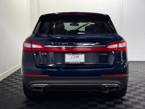 Used 2018 Lincoln MKX Reserve w/ Driver Assistance Package AWD/4WD image 6