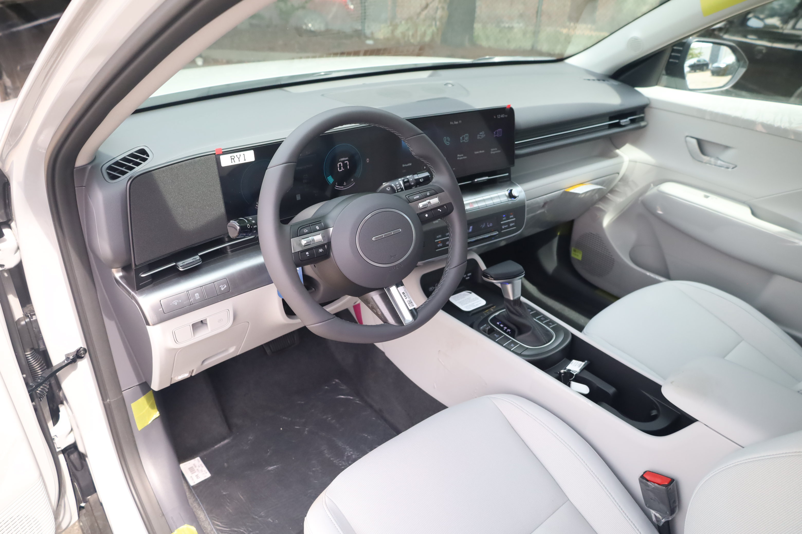 New 2027 Hyundai Kona SEL Sport AWD/4WD image 9