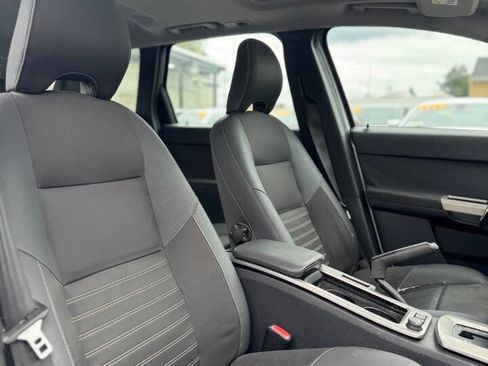 Used 2008 Volvo V50 2.4i image 7