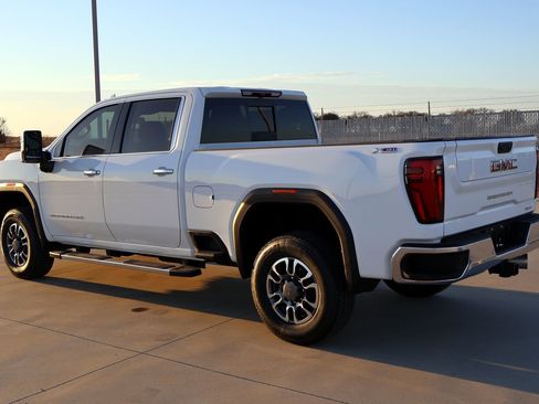 Used 2025 GMC Sierra 2500 SLT w/ Texas SLT Premium Package image 11