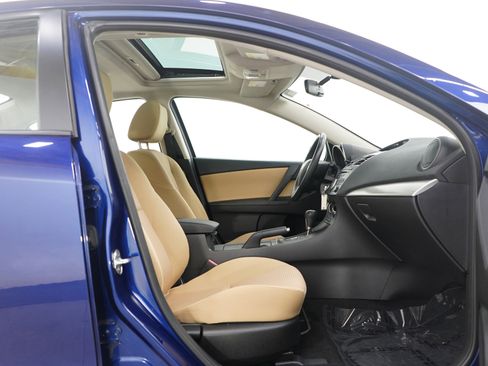Used 2012 MAZDA MAZDA3 i Touring image 11