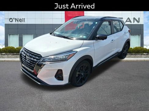 Certified 2023 Nissan Kicks SR w/ SR Premium Package FWD image 1