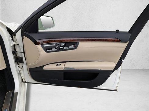Used 2011 Mercedes-Benz S 550 S 550 image 25