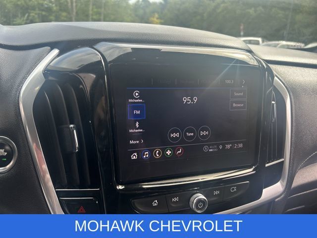 Used 2022 Chevrolet Traverse LT AWD/4WD image 13