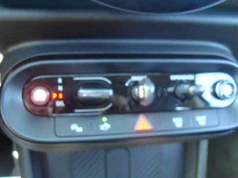 Used 2025 MINI Cooper S image 34