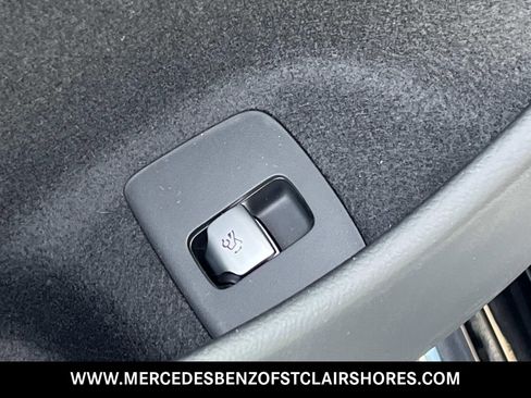 New 2026 Mercedes-Benz E 350 4MATIC Sedan image 20