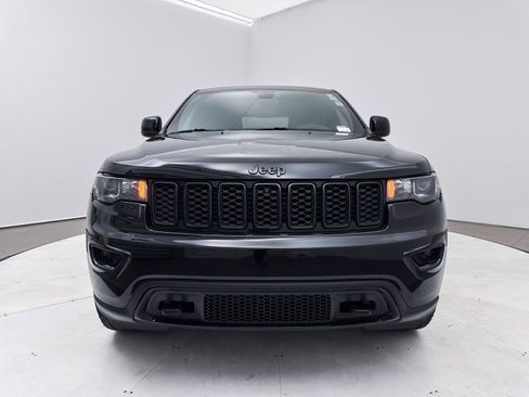 Used 2019 Jeep Grand Cherokee Laredo image 17