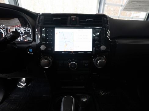 Certified 2023 Toyota 4Runner TRD Off-Road Premium w/ Off Road Premium Plus Package image 18