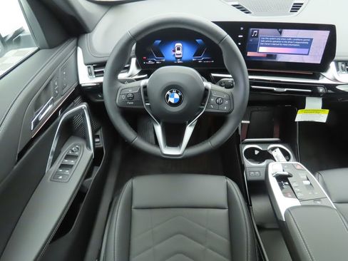 New 2026 BMW X1 xDrive28i w/ Convenience Package image 10