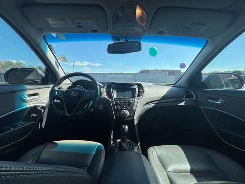 Used 2017 Hyundai Santa Fe SE w/ SE Premium Package 02 image 11
