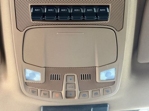 Used 2022 Ford F350 Lariat w/ Lariat Ultimate Package AWD/4WD image 20