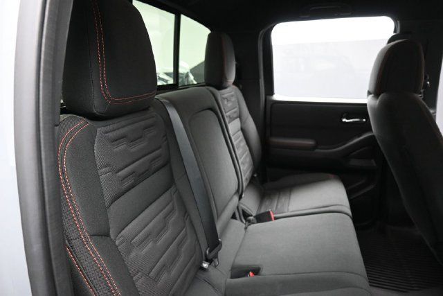 Used 2024 Nissan Frontier PRO-4X w/ Technology Package AWD/4WD image 27
