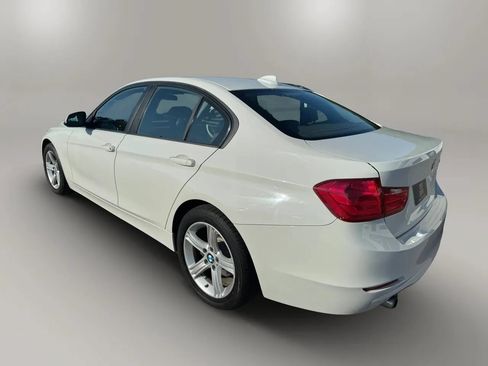 Used 2015 BMW 320i Sedan RWD image 7