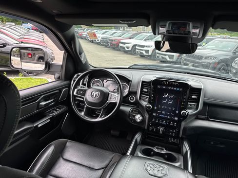 Used 2024 RAM 1500 Laramie AWD/4WD image 31