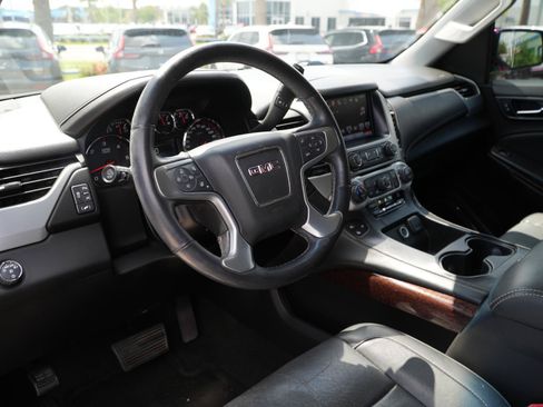 Used 2016 GMC Yukon SLT w/ Open Road Package RWD image 14