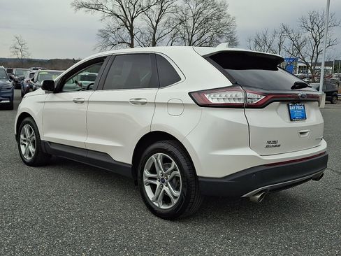 Used 2018 Ford Edge Titanium w/ Equipment Group 301A image 4