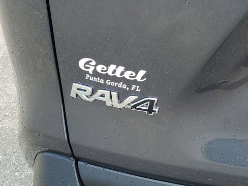 Used 2025 Toyota RAV4 XLE image 39