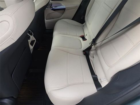 New 2026 Mercedes-Benz GLC 300 4MATIC image 16