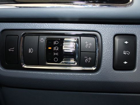 Used 2023 Lincoln Navigator L Black Label image 49