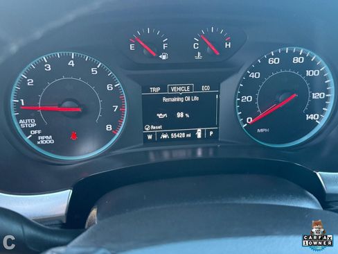 Used 2023 Chevrolet Traverse LT w/ LPO, Cargo Package FWD image 28