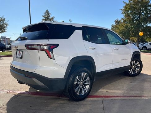 Used 2025 Chevrolet Equinox LT image 6