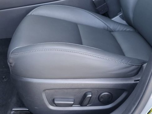 Used 2025 MAZDA CX-30 AWD 2.5 S w/ Preferred Package image 21