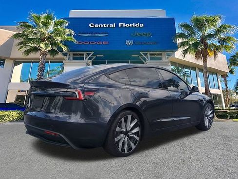 Used 2024 Tesla Model 3 Standard Range RWD image 5