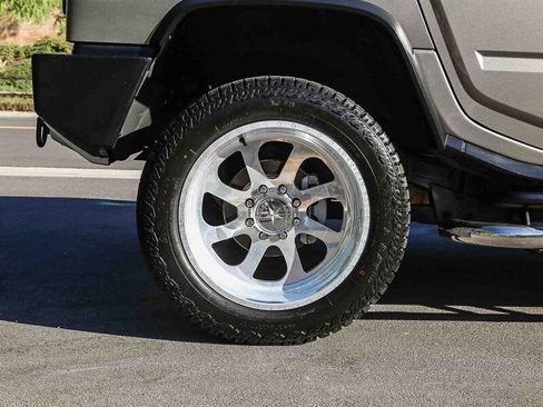 Used 2008 HUMMER H2 image 15