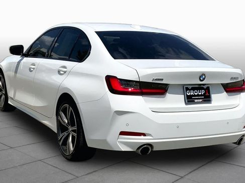 Used 2023 BMW 330i xDrive Sedan w/ Premium Package AWD/4WD image 11