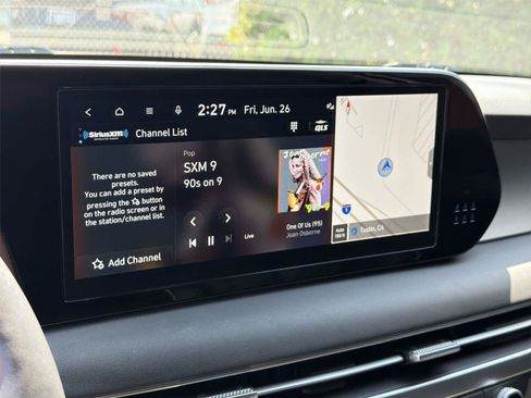 Used 2024 Hyundai Palisade SEL FWD image 17