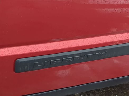 Used 2010 Jeep Liberty Sport w/ Popular Equipment Group image 20