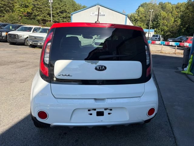 Used 2017 Kia Soul + w/ Designer's Package FWD image 4
