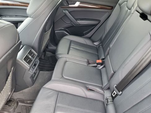 Used 2019 Audi Q5 2.0T Premium Plus w/ Premium Plus Package image 29