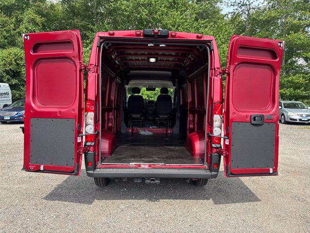 New 2026 RAM ProMaster 2500 w/ Convenience Group FWD image 11