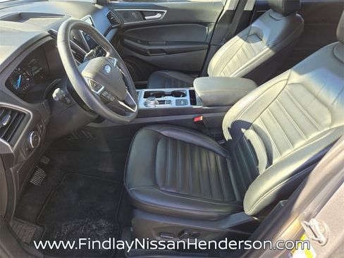 Used 2024 Ford Edge SEL image 13