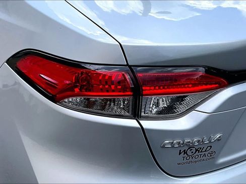 Certified 2025 Toyota Corolla LE FWD image 29