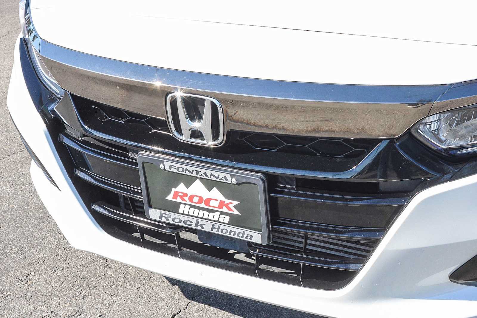 Used 2019 Honda Accord Sport image 11
