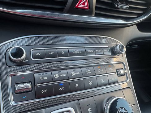 Used 2023 Hyundai Santa Fe SEL w/ Premium Package image 20