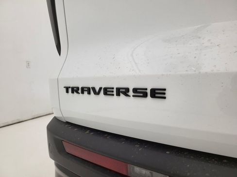 New 2026 Chevrolet Traverse LT w/ Midnight/Sport Edition image 23