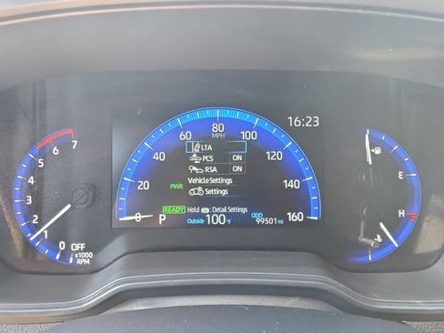 Used 2022 Toyota Corolla LE FWD image 26