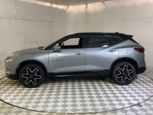 Used 2023 Chevrolet Blazer RS w/ Driver Confidence II Package image 5