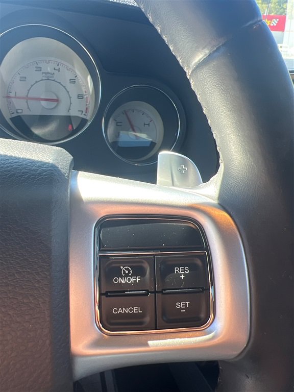 Used 2014 Dodge Challenger R/T Plus RWD image 24