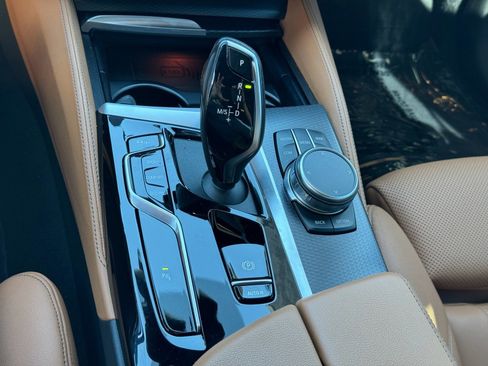 Used 2023 BMW 530i w/ M Sport Package image 32