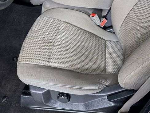 Used 2019 Ford F150 XLT image 19