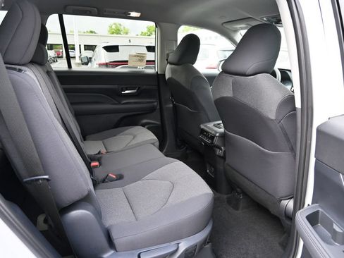 New 2026 Toyota Grand Highlander AWD image 16