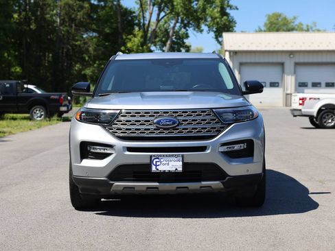 Certified 2023 Ford Explorer Limited w/ Limited Technology Package AWD/4WD image 2