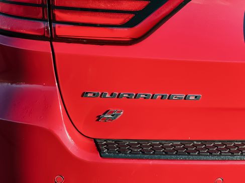 Used 2020 Dodge Durango GT image 27