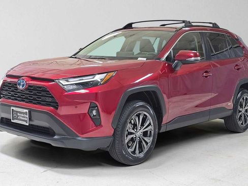 Used 2024 Toyota RAV4 XLE Premium w/ Weather Package AWD/4WD image 7